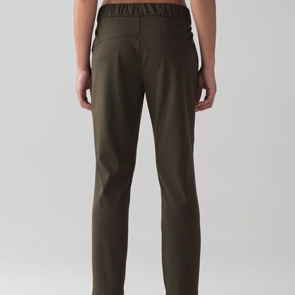 Lululemon On The Fly Pant *28"- Dark Olive- Size 4 - Picture 4 of 14